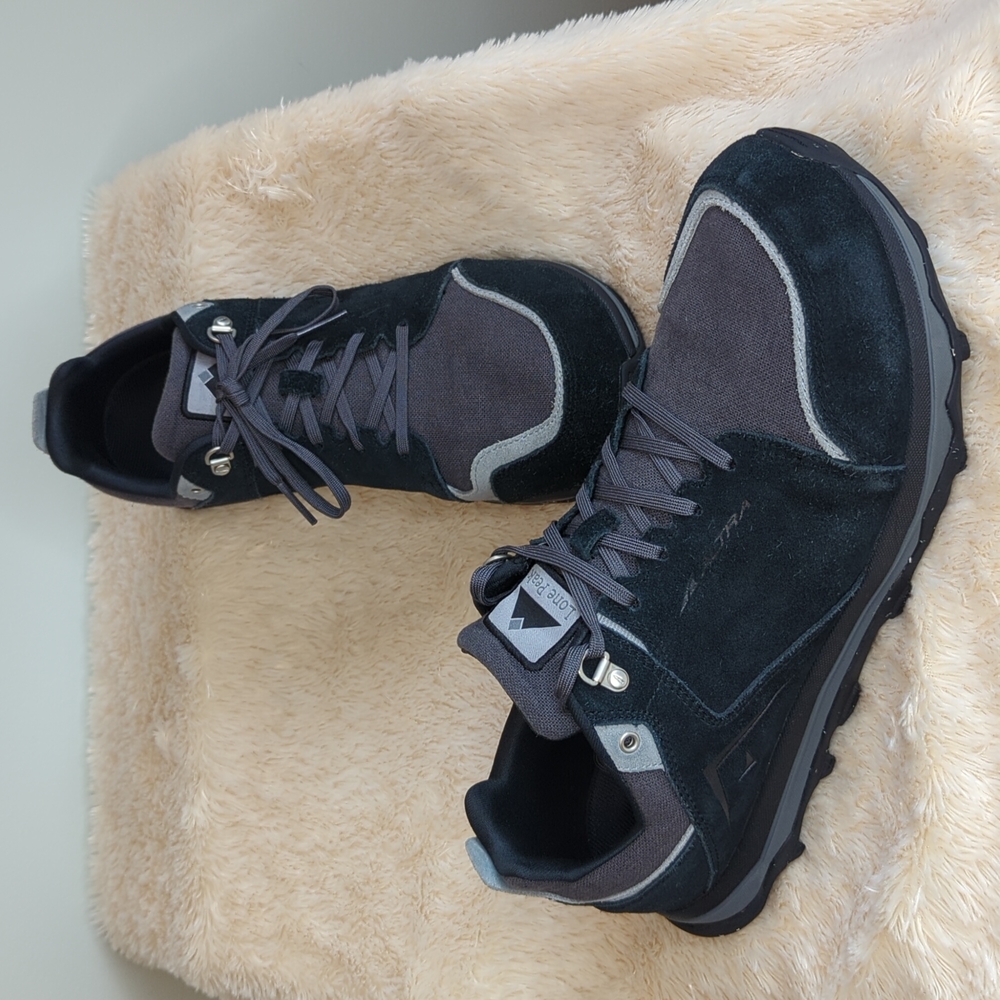 Altra Lone Peak Alpine